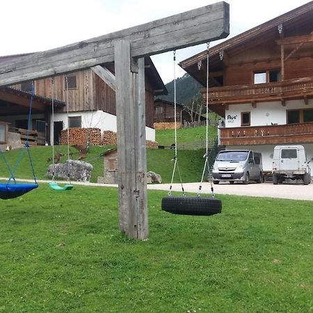 Aue, Ferienwohnung Tux Bagian luar foto